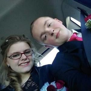 Meet your Posher, Brittney